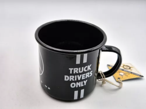 Mercedes Benz - Truck drivers only -  Quality lasts longer - kovový hrnček - chybný