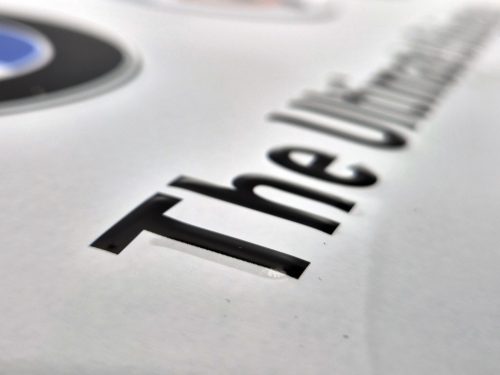 BMW The Ultimate Driving Machine - kovový plagát  kovová tabuľa (40x30cm)