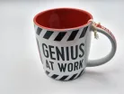 Warning - Genius at work - keramický hrnček