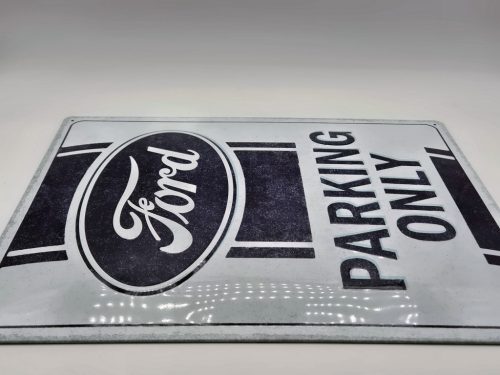Ford Parking Only - kovový plagát  kovová tabuľa (30x40cm)