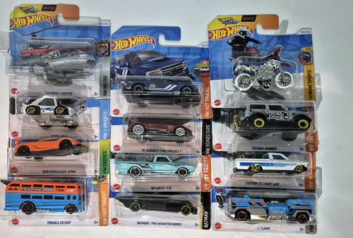 Mačka vo vreci – Hot Wheels blisterové autíčko 1:64