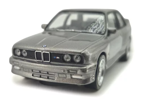 BMW E30 M3 sivá 1986 Norev 1:43 model auta