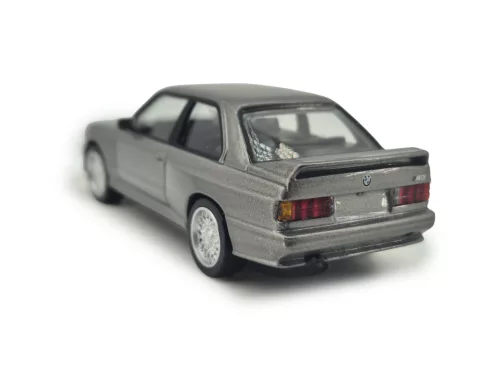 BMW E30 M3 sivá 1986 Norev 1:43 model auta