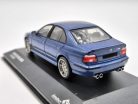 BMW E39 M5 5.0 V8 2003  - modrá - Solido  model auta 1:43