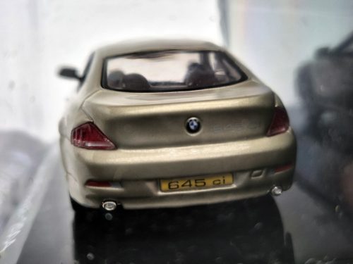 BMW 645i coupe 2004 - Altaya - model auta 1:43