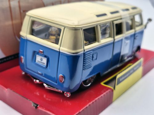 Volkswagen Transporter - Samba - Bburago - 1:32 1/32 model auta