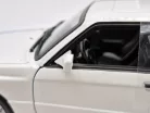 BMW E30 M3 (1988) - biela  - Bburago - 1:24