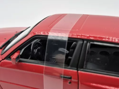 BMW E30 M3 (1988) - červená - Bburago - 1:24