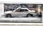 BMW 750iL E38 (James Bond) - Ixo - 1:43