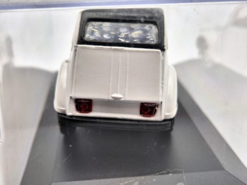 Citroen 2CV6 - Altaya - 1:32