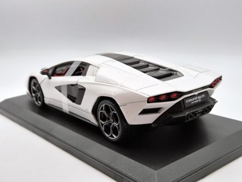 Lamborghini Countach Lpi 800-4 (2021) - Maisto - 1:18