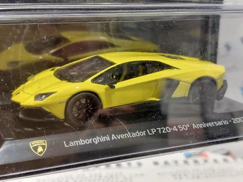 Lamborghini Aventador 50th Anniversary (2013) - Edicola - 1:43