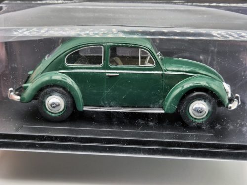 Volkswagen VW Beetle Chrobák (1972) - Edicola - 1:24