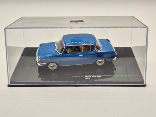Skoda 1000 MBX (1966) - Ixo - 1:43 - s prasknutou vitrínou