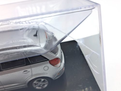 Opel / Chevrolet Captiva (2008) - Edicola - 1:43