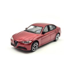 Alfa Romeo Giulia (2015) - Bburago - 1:43