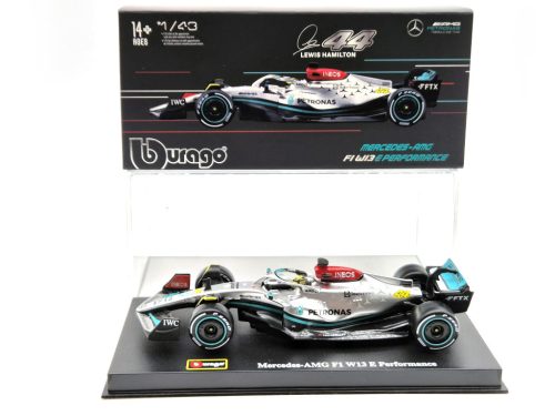 Mercedes - AMG Petronas F1 W13E #44 (2022) - Lewis Hamilton - s postavičkou pilota -  Bburago - 1:43