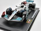 Mercedes - AMG Petronas F1 W13E #63 (2022) - George Russel - s postavičkou pilota -  Bburago - 1:43