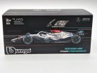 Mercedes - AMG Petronas F1 W13E #63 (2022) - George Russel - s postavičkou pilota -  Bburago - 1:43