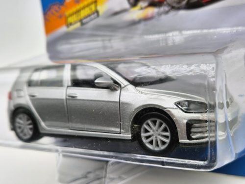 Volkswagen VW Golf GTI (2016) -  Maisto - 1:43