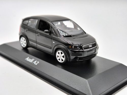 Audi A2 (2000) -  Maxichamps - 1:43