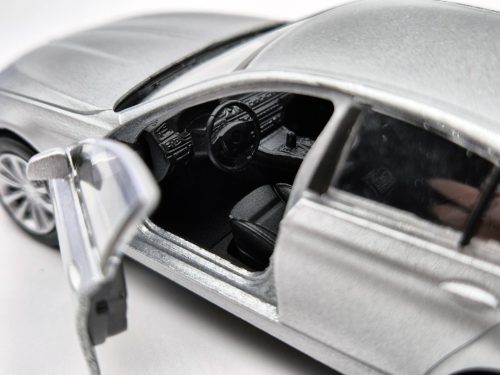 BMW F10 535i - Welly - 1:34 model auta