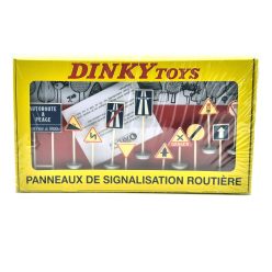 Úprava 12 dopravných značiek - 1:43