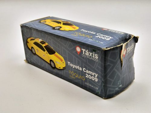 Toyota Camry - tokijské taxi (2009) -  Edicola - 1:38