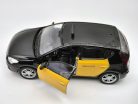 Hyundai i30 - barcelonské taxi -  Edicola - 1:38