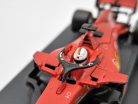Ferrari - F1 Team Scuderia Ferrari (2020) - Austrálska GP - Sebastian Vettel - s postavičkou pilota - Bburago - 1:43 1/43 model auta