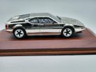 BMW M1 - chróm -  Edicola - 1:43