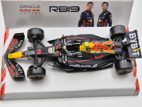Red Bull RB19 Team Oracle F1 #11 (2023) - Sergio Perez -  Bburago - 1:43