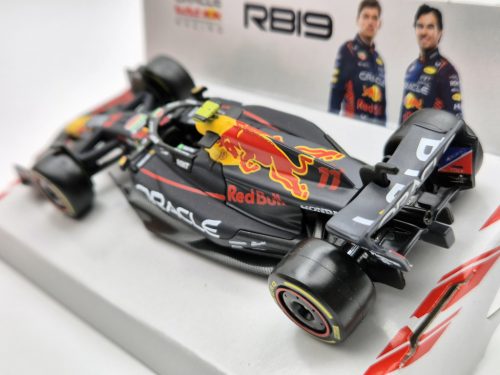 Red Bull RB19 Team Oracle F1 #11 (2023) - Sergio Perez -  Bburago - 1:43