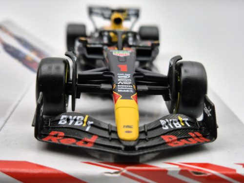 Red Bull RB19 Team Oracle F1 #1 (2023) - Max Verstappen -  Bburago - 1:43