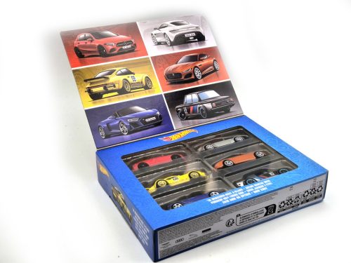 Hot Wheels Sada 6 kusov- BMW 2002 / Mercedes Benz A-class / Audi R8 Spyder / Porsche 934 RSR / Jaguar F-Type / Aston Martin DB10 -  Hotwheels - 1:64