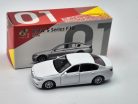 BMW F10 - biela -  Tiny Toys - 1:64