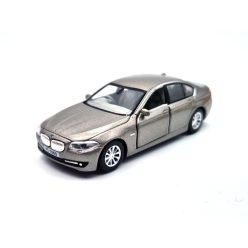 BMW F10 - zlaté -  Tiny Toys - 1:64