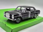 Mecedes Benz 220D W115 (1968) -  Welly - 1:24