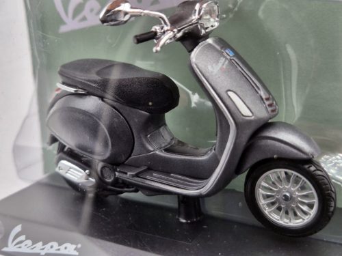 Vespa Sprint 150 ABS (2014) -  Edicola - 1:18