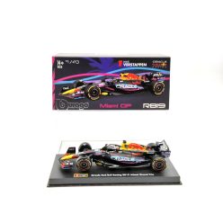   Red Bull RB19 Team Oracle F1 #1 (2023) - Miami GP - Max Verstappen - s postavičkou pilota -  Bburago - 1:43