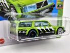 HW Slammed - 4/5 - Volvo 240 Drift Wagon -  Hotwheels - 1:64