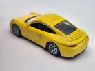 Porsche Carrera 4S 911 - žltá -  Welly - 1:64