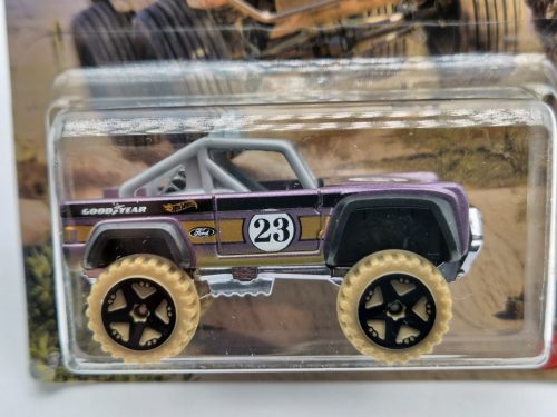Hot Wheels Ford Bronco - Baja 4x4 séria - Hot Wheels - 1:64