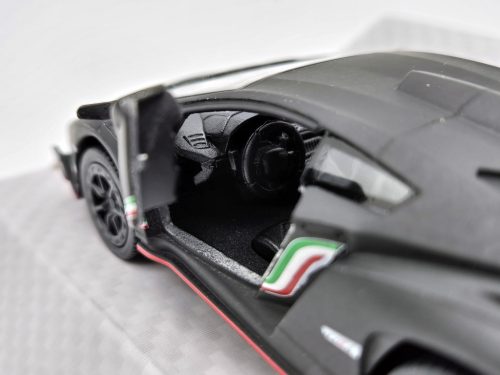 Lamborghini Veneno -  Kinsmart - 1:36