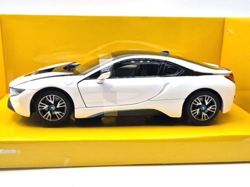 BMW i8 (2015) - biela - Rastar - 1:24