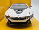 BMW i8 (2015) - biela - Rastar - 1:24