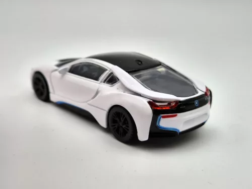 BMW i8 (2015) - biela - Rastar - 1:43