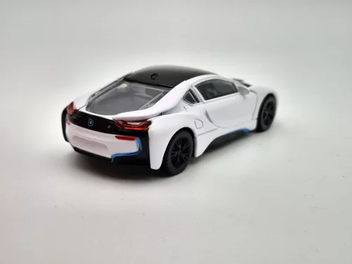 BMW i8 (2015) - biela - Rastar - 1:43