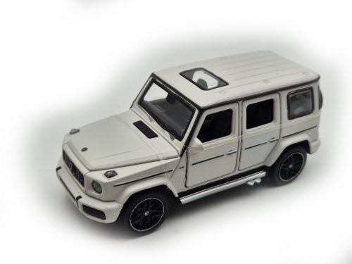 Mercedes Benz AMG G63 - biela - Rastar - 1:32