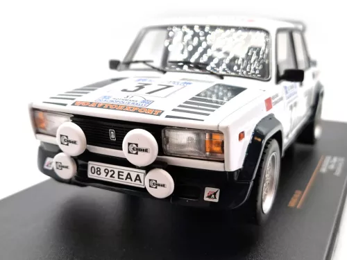 Lada 2105 VFTS #37 - Rally Acropolis (1983) - H. Ohu - T. Diener -  Ixo - 1:18